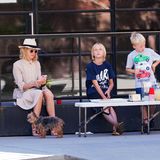 22. Juli 2018  Naomi Watts unterstützt ihre Jungs Samuel und Alexander beim Limonade verkaufen. 