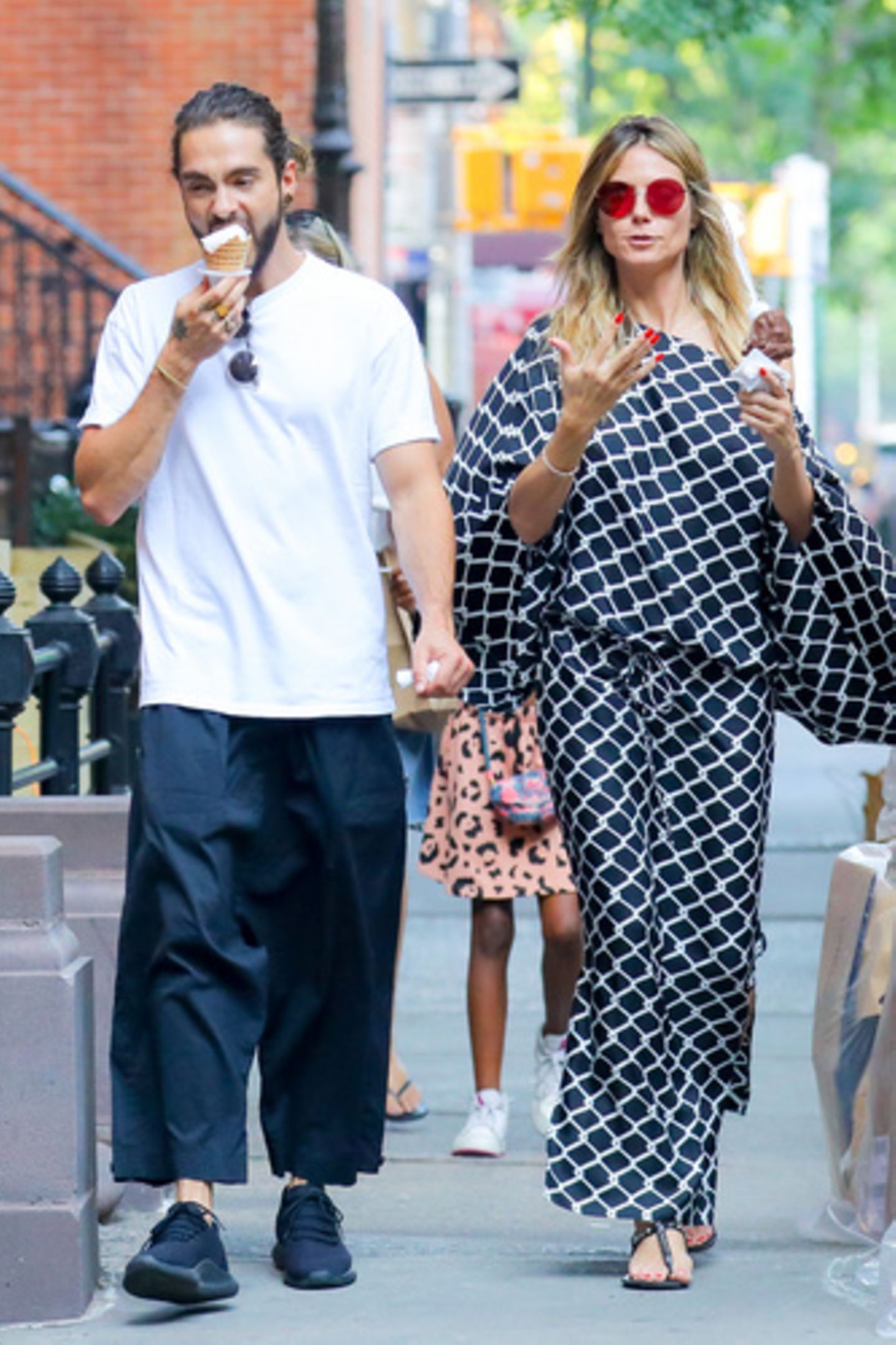 3. Juli 2018  Mmmmh lecker. Heidi Klum und Tom genießen ein Eis im sommerlichen New York. 