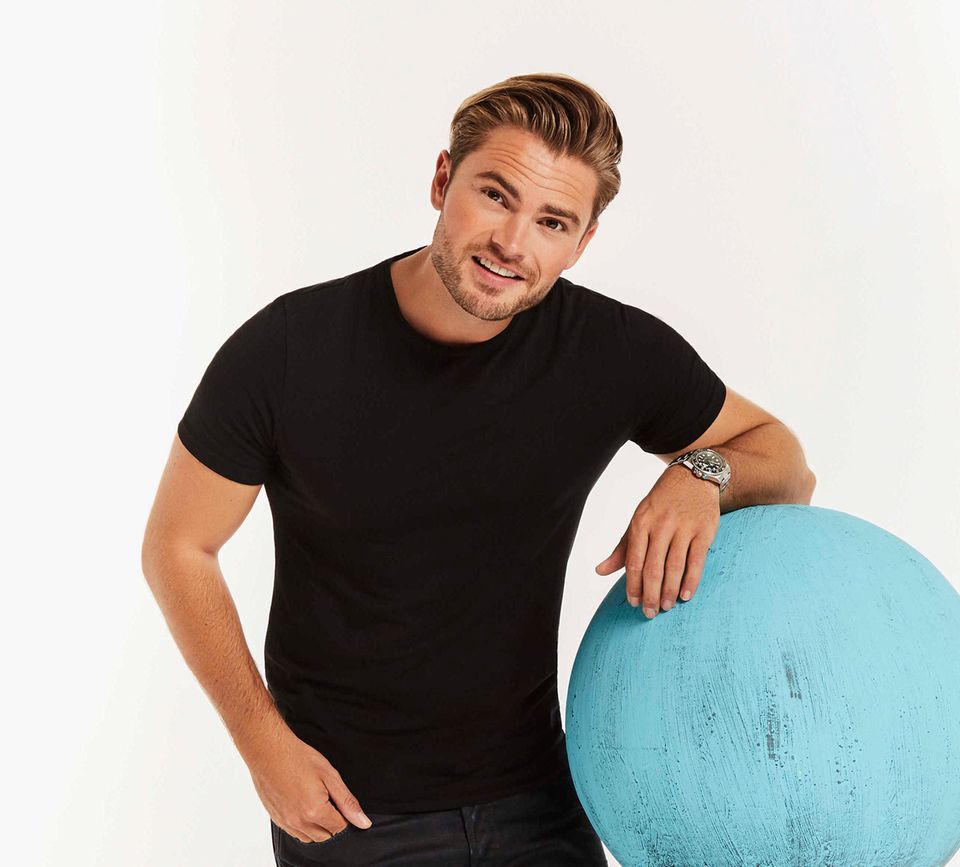 Promi Big Brother 2018: Von "Bachelorette" über "Bachelor in Paradise" in den "Promi Big Brother"-Container: Johannes Haller ist dabei Johannes Haller Von "Bachelorette" über "Bachelor in Paradise" in den "Promi Big Brother"-Container: Johannes Haller ist dabei!