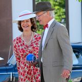 18. August 2018  ... Im blauen Volvo PV 60 aus dem Jahr 1946 geht es für das Königspaar bei dem Oldtimer-Spektakel an den Start.   
