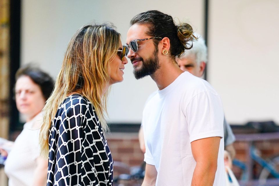 Heidi Klum + Tom Kaulitz: Heidi Klum und Tom Kaulitz verliebt und tätowiert in New York Heidi Klum und Tom Kaulitz verliebt und tätowiert in New York