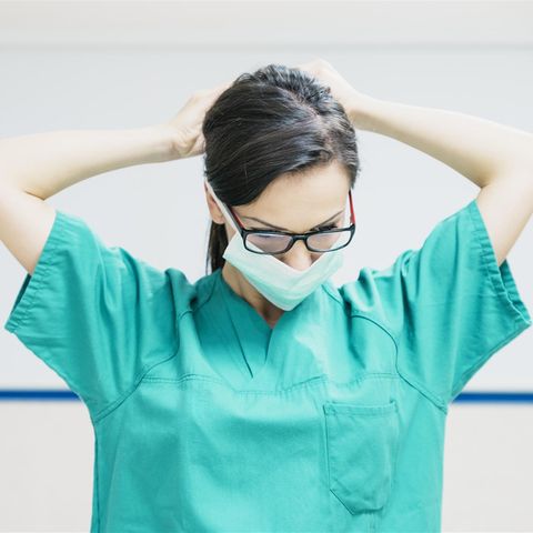 Aha!: Darum tragen Ärzte im OP immer Grün