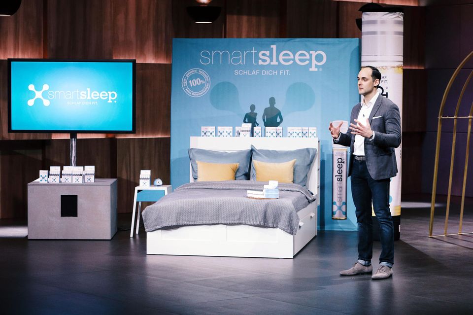 Die Höhle der Löwen (DHDL): Dr. Markus Dworak stellt Smartsleep in "Die Höhle der Löwen" vor Dr. Markus Dworak stellt Smartsleep in "Die Höhle der Löwen" vor