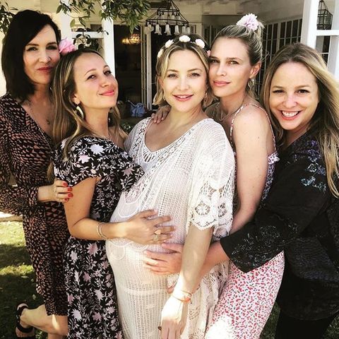 Kate Hudson (Mitte) mit ihren Freundinnen 