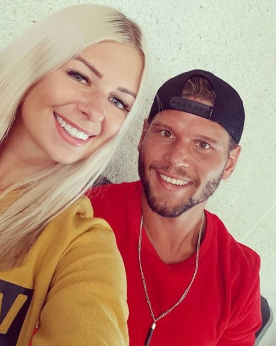 Love Island 2018: Das war's dann wohl: Yanik und Lisa geben als erstes "Love Island"-Couple ihre Trennung bekannt Trennung auf Zeit: Lisa + Yanik fliegen nach Hause