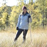 3. Oktober 2018  Prinzessin Victoria ist mal wieder bei einer Wanderung. Die schöne Schwedin ist dieses mal im Nationalpark Skuleskogen unterwegs und hat sich mit dicker Jacke und Mütze so richtig warm eingepackt. 