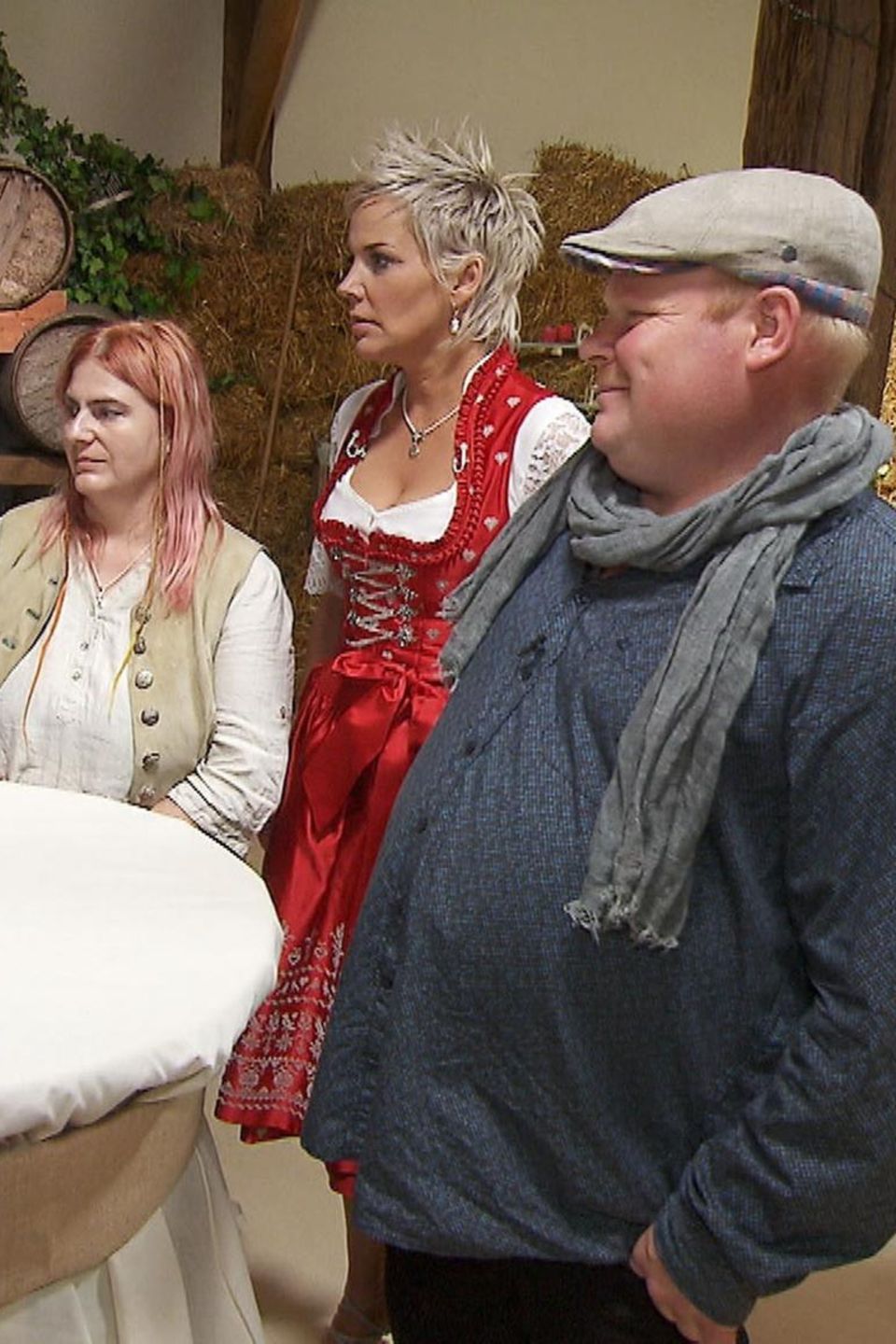 Bauer Guy mit Adriana, Antonia, Ulrike und Moderatorin Inka Bause Bauer Guy mit Adriana, Antonia, Ulrike und Moderatorin Inka Bause
