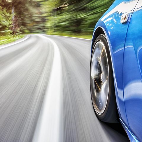 Sachen gibt's! Obwohl der Fahrer geblitzt worden ist, muss er kein Bußgeld zahlen