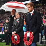 10. November 2018   Prinz Harry zeigt sich sichtbar gerührt vor dem Rugbyspiel zwischen England und Neuseeland in Twickenham. Es werden die gefallenen Soldaten des Ersten Weltkriegs geehrt.