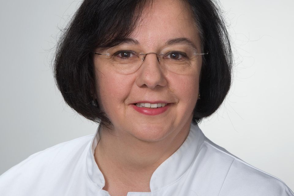 Dr. med. Vera van Ackeren, Oberärztin des Lungenzentrum am Marienkrankenhaus Hamburg