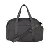 Ein Extra-Fach für die Schuhe, eines für den Kleinkram und sowieso ein Organisations-Talent: Die "Command the Day Duffle" bietet genug Platz für alles und ist dabei auch noch bestens aufgeteilt. Von lululemon, ca. 105 Euro