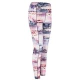 Wie eine zweite Haut fühlt sich die "Fast and Free Tights" an, die beim Running garantiert alle Blicke auf sich lenkt. Von lululemon, ca. 90 Euro