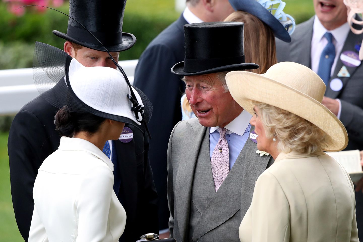 Prinz Harry und Herzogin Meghan schenken Prinz Charles und Herzogin Camilla das vierte Enkelkind