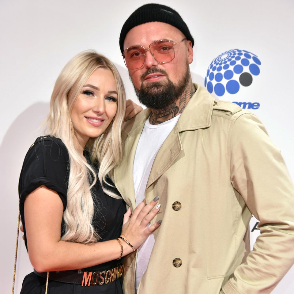 Jessica Neufeld, Niklas Schröder