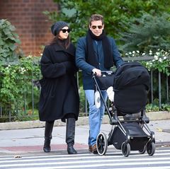 24. Oktober 2018  Irina Shayk und Bradley Coopers Lieblingsbeschäftigung? Ganz klar Spazieren gehen mit der kleinen Lea. 