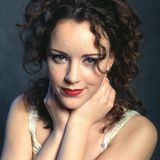 Das Comeback des Jahres! Am 30. März 2019 verwandelt Jasmin Wagner sich wieder in das Teenie-Idol Blümchen. In der Arena auf Schalke soll mit 60.000 Zuschauern die "größte 90er-Party der Welt" stattfinden.