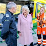 14. Dezember 2018  Später geht es dann für die Herzogin noch weiter Flugstützpunkt der Air Ambulance in Wiltshire, wo sie sich die Arbeit der Rettungsflieger erklären lässt.