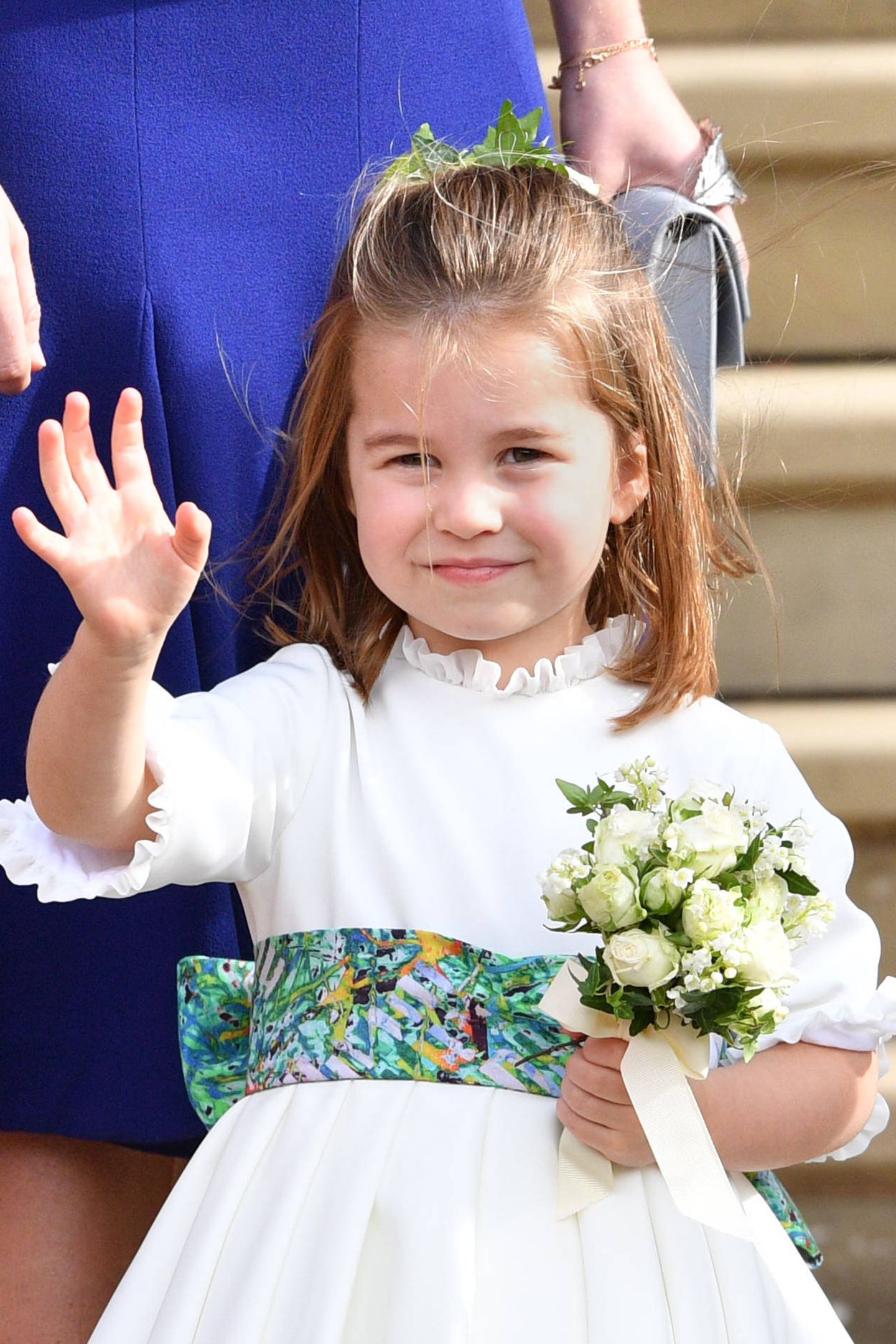 Prinzessin Charlotte ist die kleine Schwester von Prinz George und das zweite Kind von Prinz William und Herzogin Catherine. Sie ist im Mai 2015 geboren und Vierte in der britischen Thronfolge.