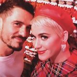 17. Dezember 2018   Schauspieler Orlando Bloom und Sängerin Katy Perry sind ein absolutes Traumpärchen: Fans dürften sich über das gemeinsame Weihnachtsfoto der Superstars riesig freuen.