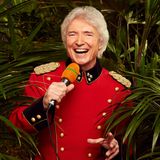 Peter Orloff  Die jüngeren Dschungel-Fans müssen den Namen Peter Orloff vielleicht erstmal googlen. Bei Hits wie "Du" oder "Der kleine Prinz" wird es dann aber schon klarer: Der Schlager-Star und Produzent hat einige Ohrwürmer auf seinem Konto zu verzeichnen. Für "Ich bin ein Star – Holt mich hier raus!" hat sich der 74-Jährige so einiges vorgenommen.