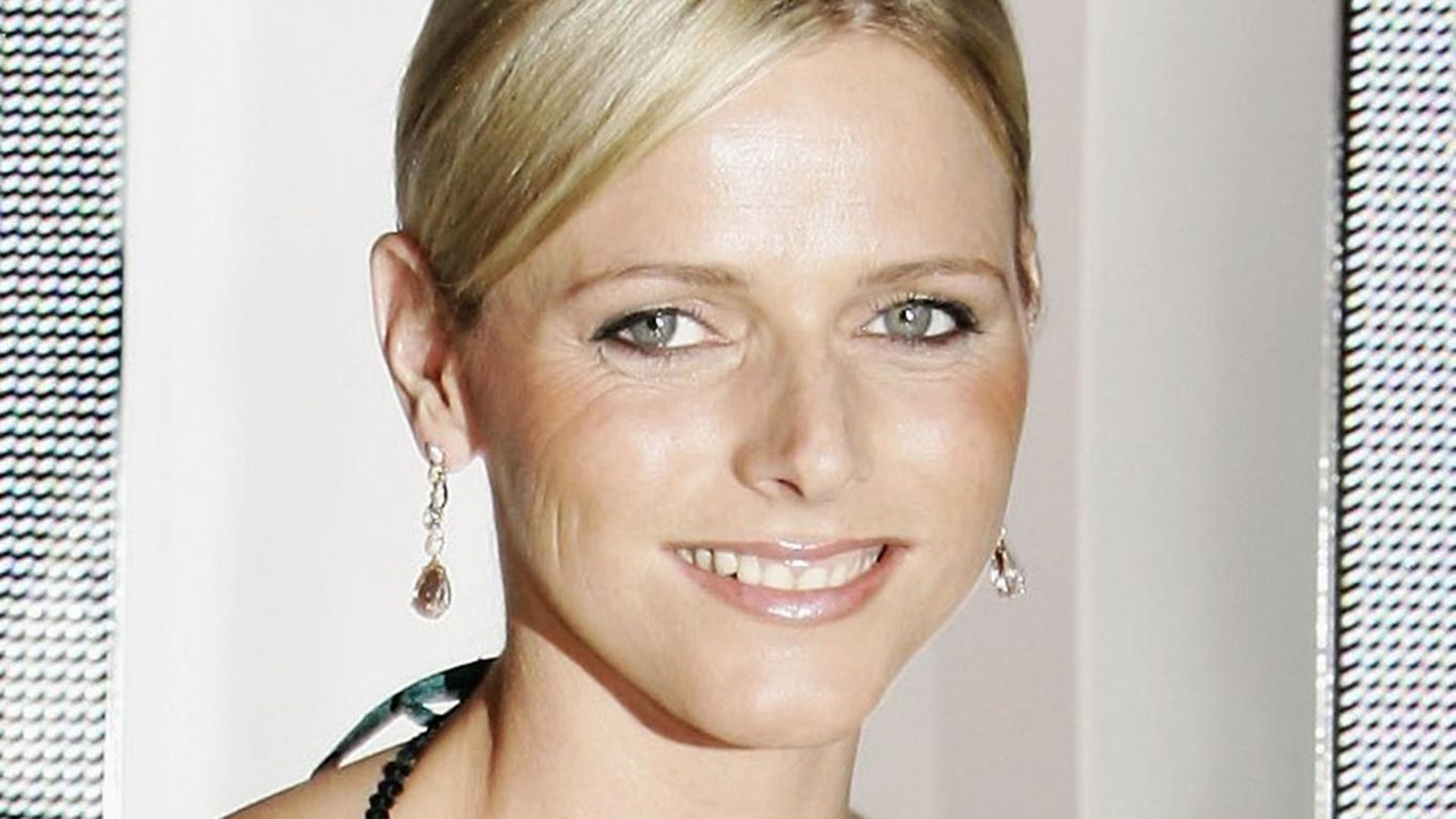 Vom-Pool-in-den-Palast-Ihre-Beauty-Verwandlung-von-der-Schwimmerin-zur-F-rstin