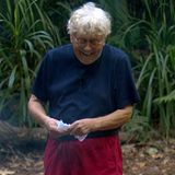 Tommi Piper hat gut lachen: Im Camp blüht er auf und erlebt eine aufregende Zeit. Doch die eintönigen Mahlzeiten mit Bohnen und Reis lassen auch seine Kilos purzeln ...