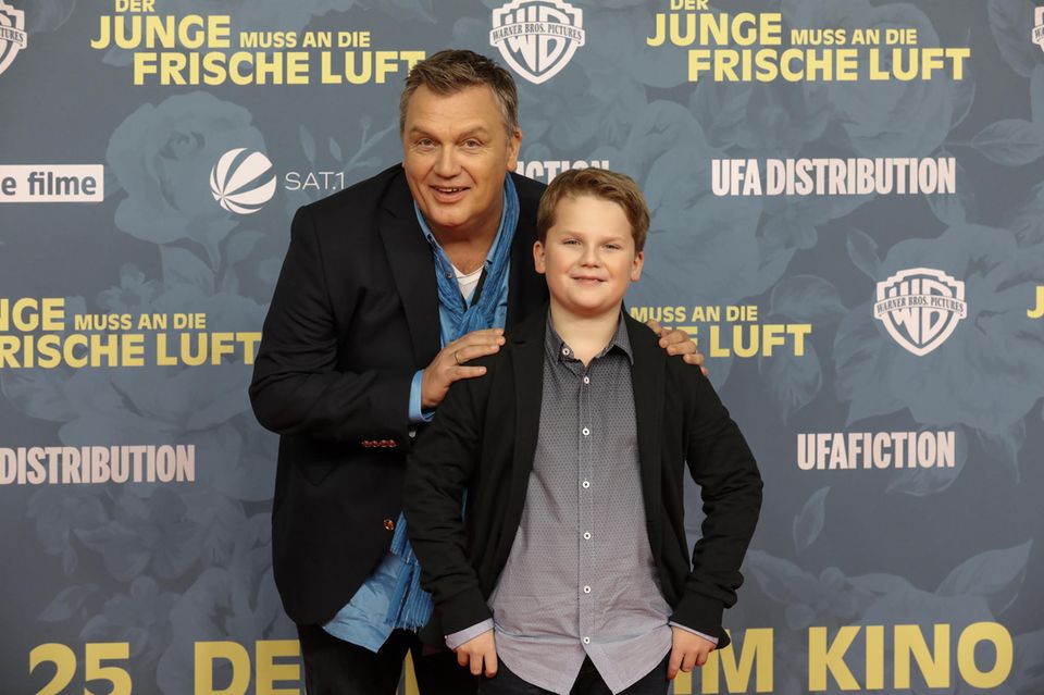 "Julius ist ein Super-Kumpel", sagt Hape Kerkeling über sein Mini-Me Julius Weckauf