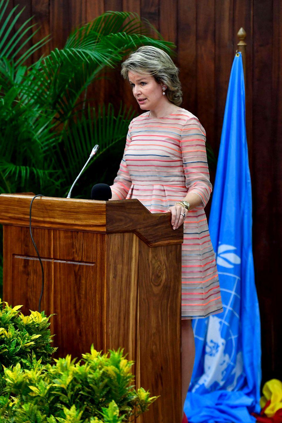 An der Universität von Maputo hält Königin Mathilde eine Rede über die Entwicklungsziele. An der Universität von Maputo hält Königin Mathilde eine Rede über die Entwicklungsziele.