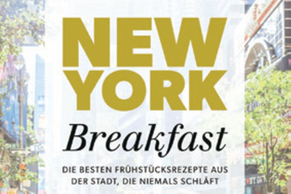 Ob Power-Smoothie, Eggs Benedict oder ein schneller Bagel auf die Hand: Mit diesen Kultrezepten (und Porträts) der schönsten Cafés fühlt man sich wie im Big Apple. ("New York Breakfast", Christian Verlag, 192 S., 24,99 Euro) 