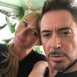 "Ihr wisst, dass ich immer seine Pepper sein werde, wann auch immer mich dieser Typ braucht", postet Gwyneth Paltrow freundschaftlich und beweist damit, dass sie auch über die Marvel-Dreharbeiten hinaus für Schauspielkollegen Robert Downey Jr. da sein wird.