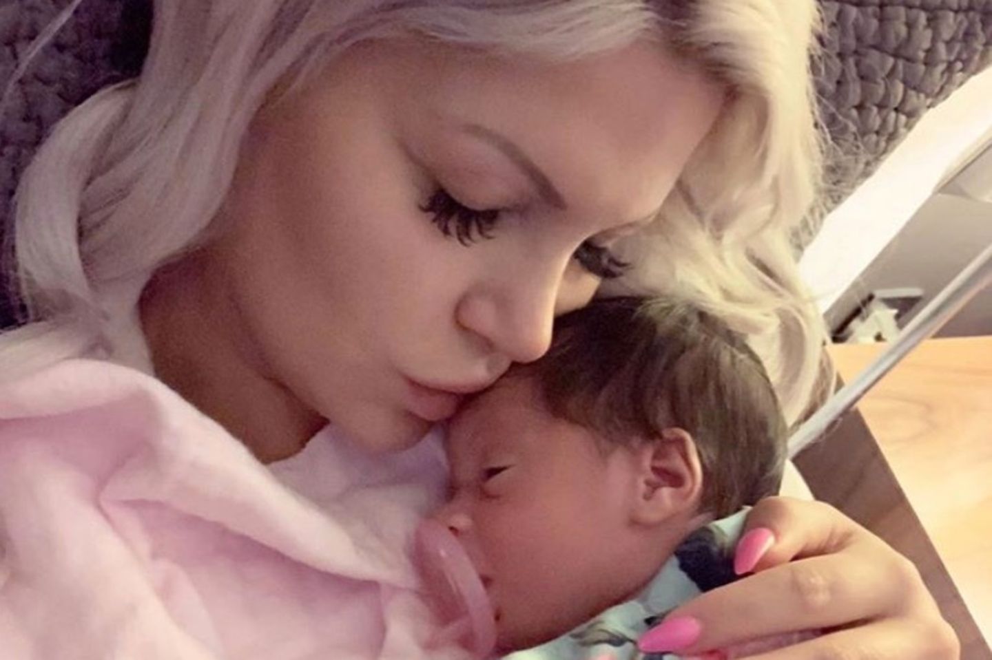 Sophia Vegas mit ihrer Tochter Amanda