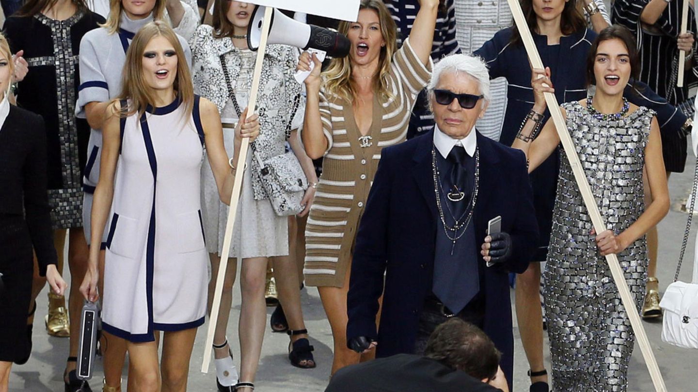 Karl Lagerfeld: Die spektakulärsten Modenschauen von Karl Lagerfeld