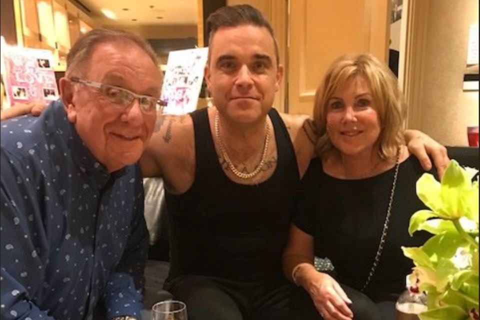 Robbie Williams, Pete Conway, Jeanette Williams