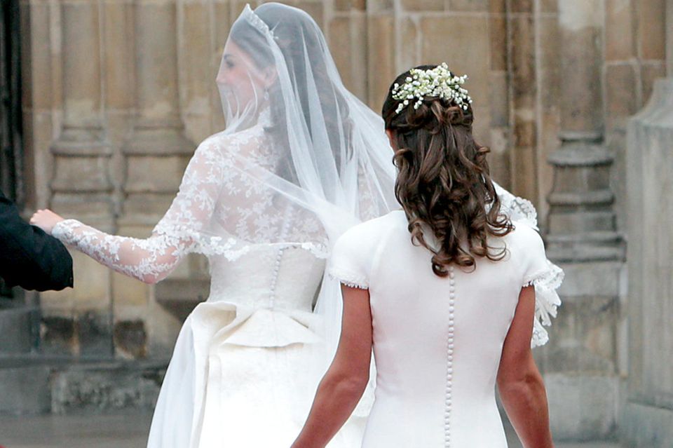 Auch von hinten machte Kate Middleton am Tag ihrer Hochzeit eine gute Figur.