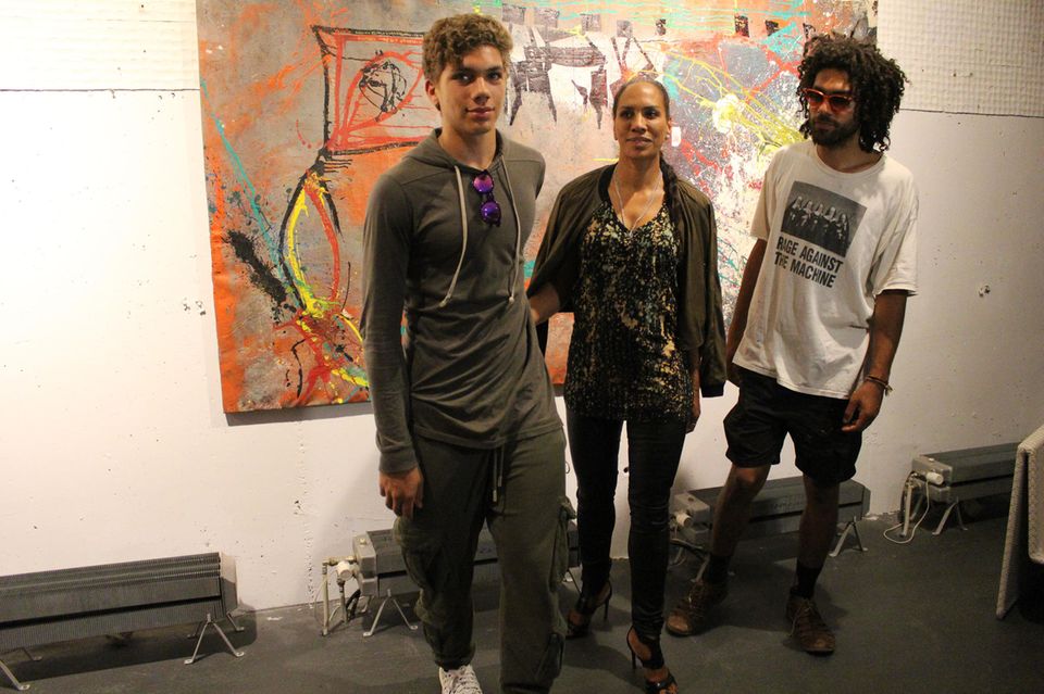 Barbara Becker bei "Let’s Dance": Barbara Becker mit ihren Söhnen Elias (links) und Noah (rechts) Barbara Becker mit ihren Söhnen Elias (links) und Noah (rechts)