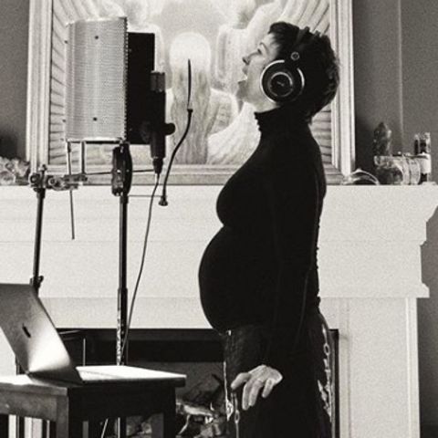 Alanis Morissette, Babybauch