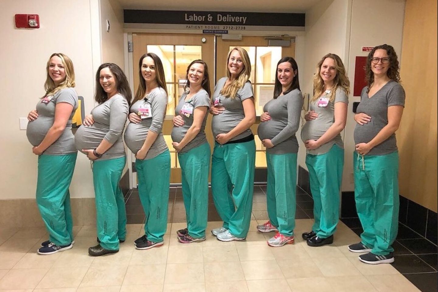 Neun schwangere Krankenschwestern im Maine Medical Center