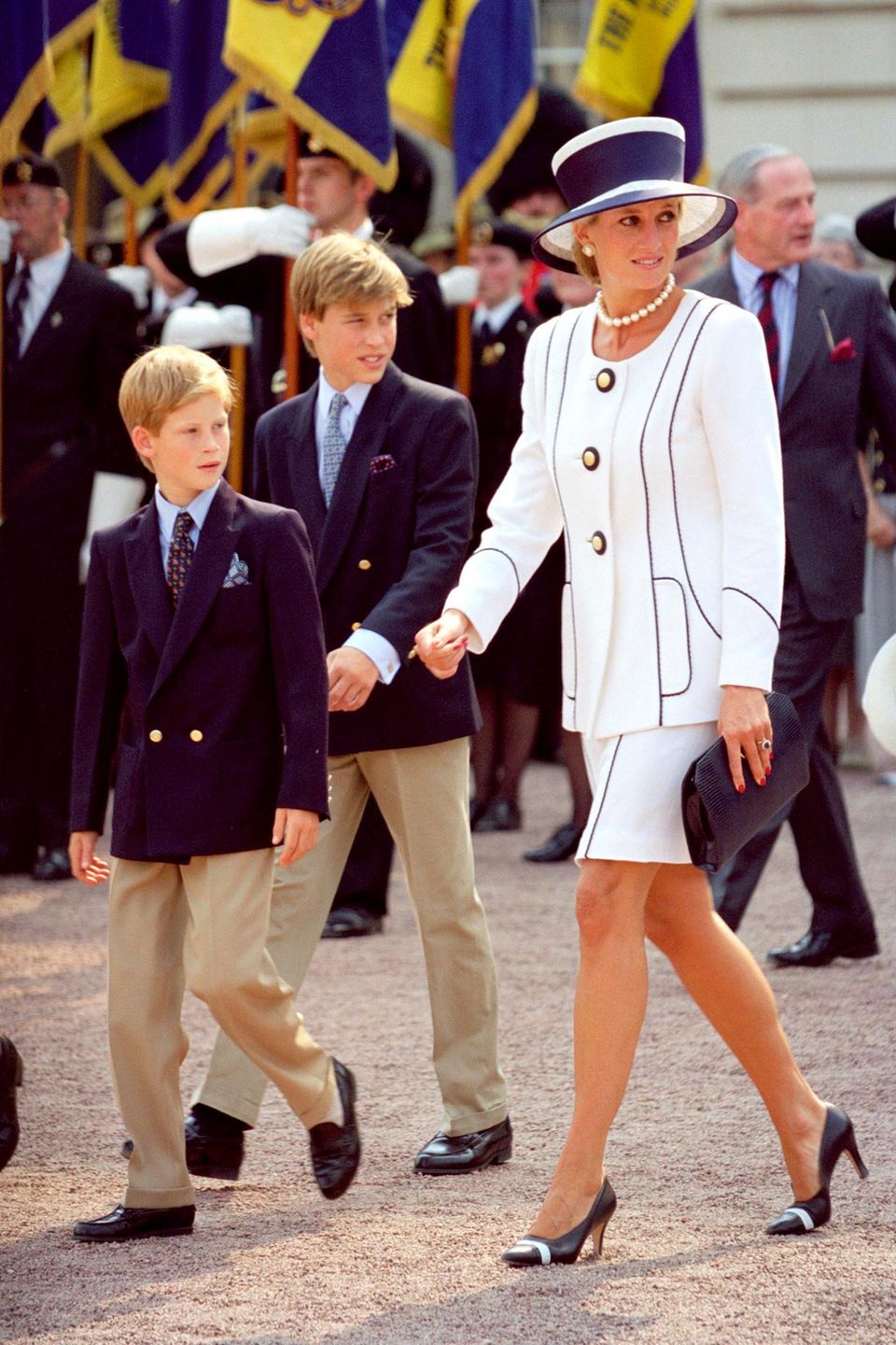 Prinz William, Prinz Harry, Prinzessin Diana Prinz William, Prinz Harry, Prinzessin Diana