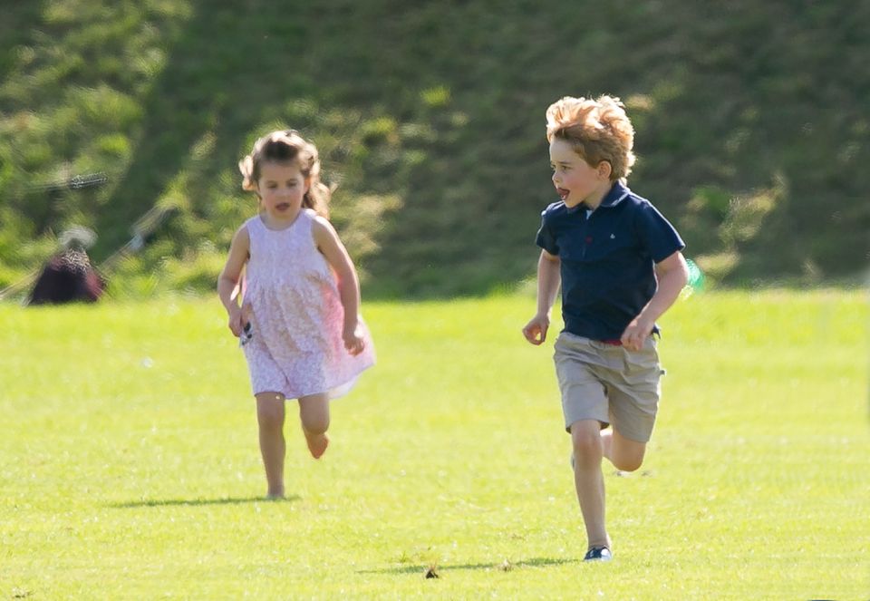 Prinzessin Charlotte: Prinzessin Charlotte und Prinz George genießen am 10. Juni 2018 einen unbeschwerten Tag im Beaufort Polo Club in Gloucestershire. Prinzessin Charlotte, Prinz George