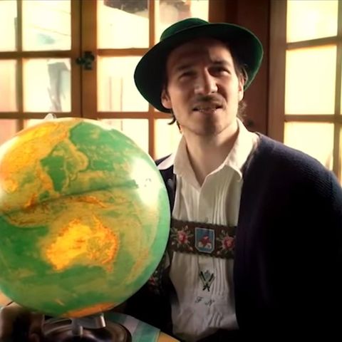 Felix Neureuther in seinem Aprilscherz-Video "Weiterziehn"