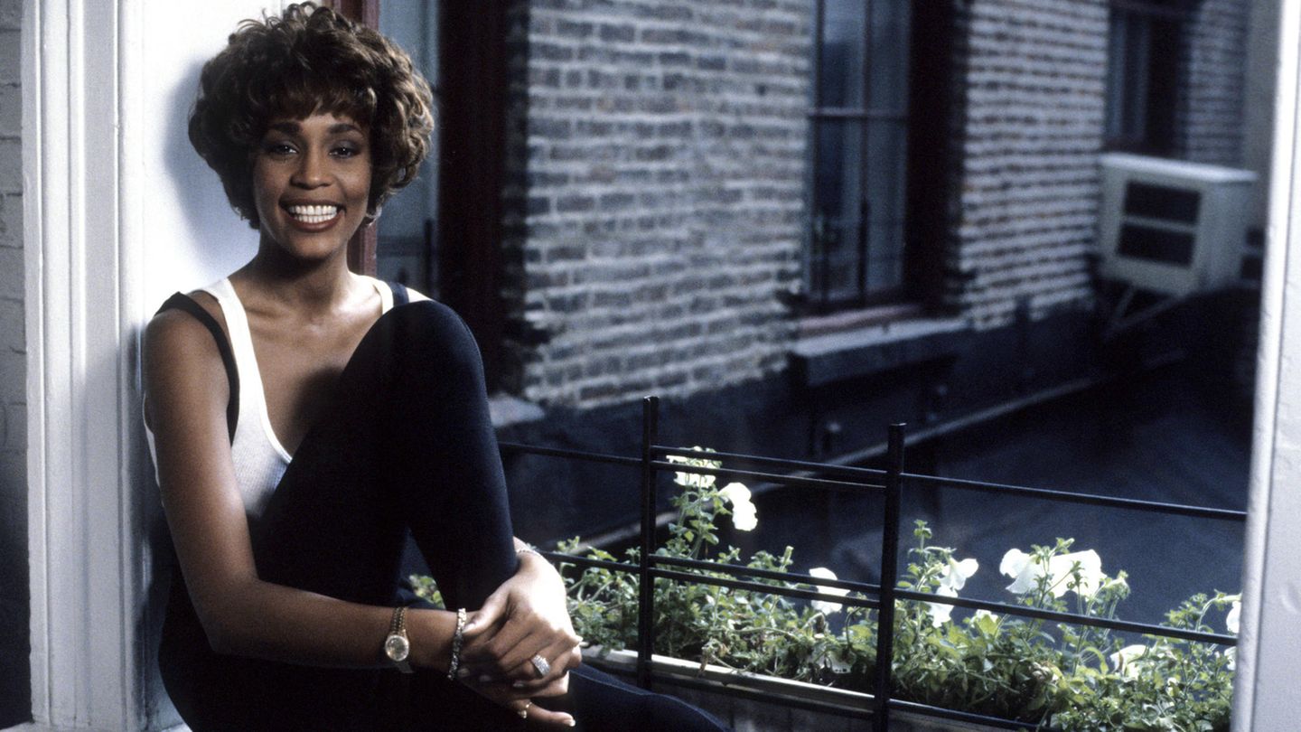 whitney houston das bewegte leben einer diva gala de