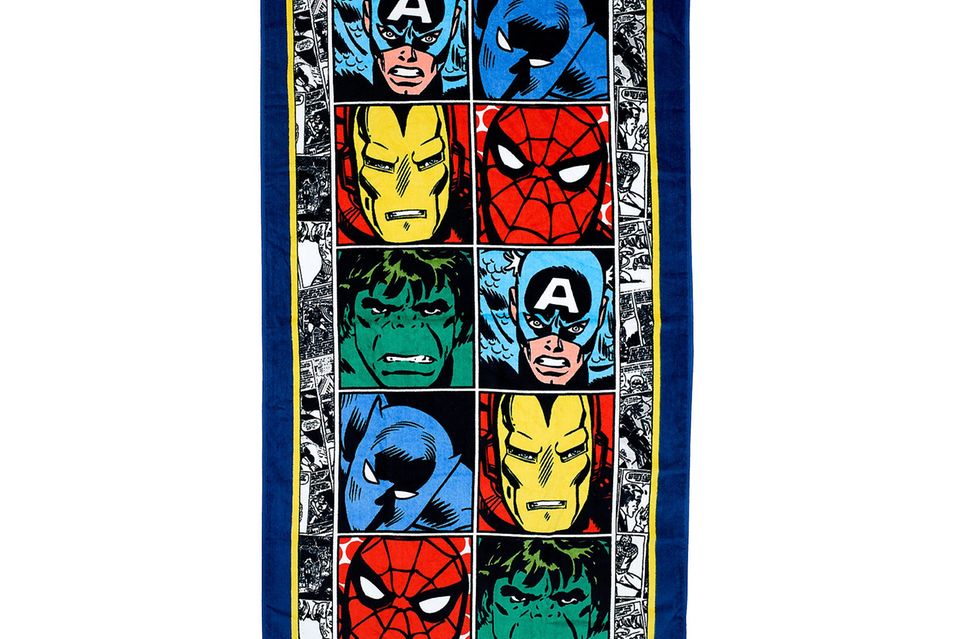 Gewinnspiel zu "Avengers: Endgame": "Avengers"-Strandhandtuch "Avengers"-Strandhandtuch