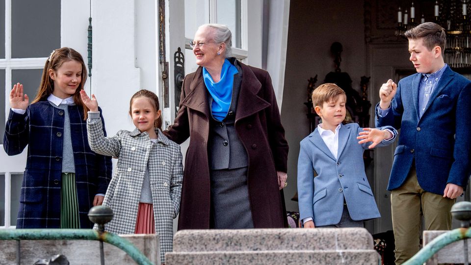 Königin Margrethe: Prinzessin Isabella, Prinzessin Josephine, Königin Margrethe, Prinz Vincent, Prinz Christian Prinzessin Isabella, Prinzessin Josephine, Königin Margrethe, Prinz Vincent, Prinz Christian
