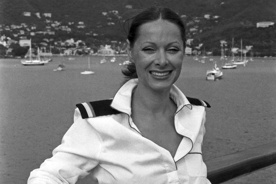 Heide Keller: Heide Keller war 36 Jahre lang Chefstewardess auf dem "Traumschiff". Heide Keller war 36 Jahre lang Chefstewardess auf dem "Traumschiff".
