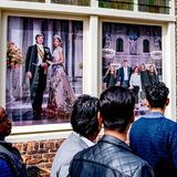 Die Vorbereitungen für den Königstag 2019 sind in vollem Gange. Überall wird dekoriert um den König zu ehren ... 