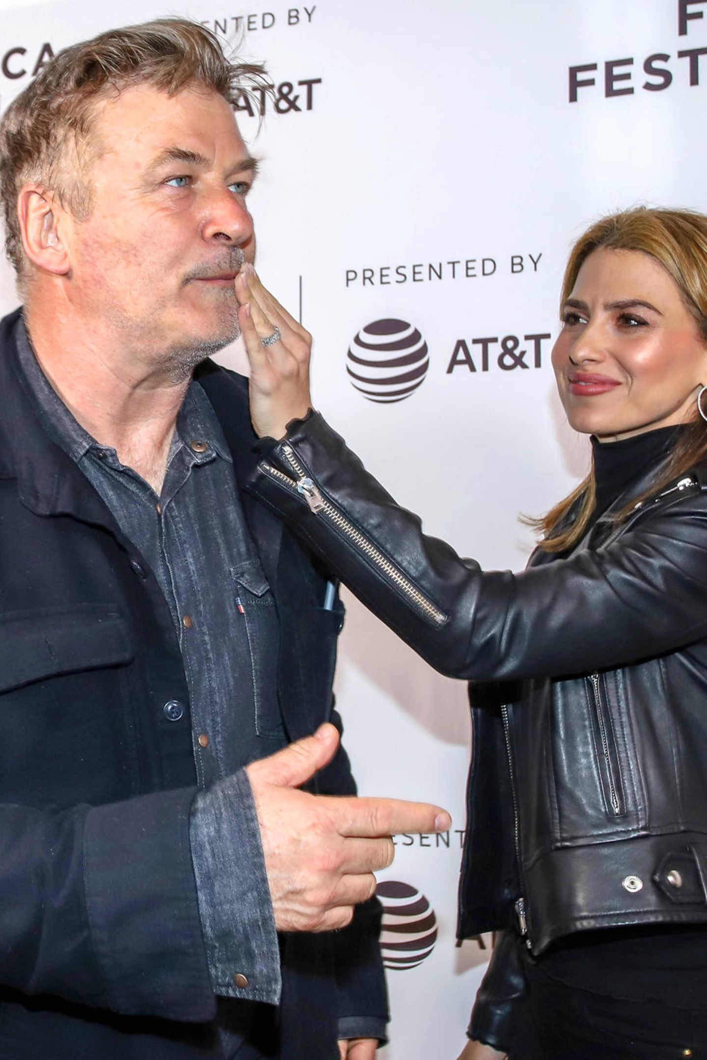 Hilaria Baldwin Starporträt, News, Bilder GALA.de