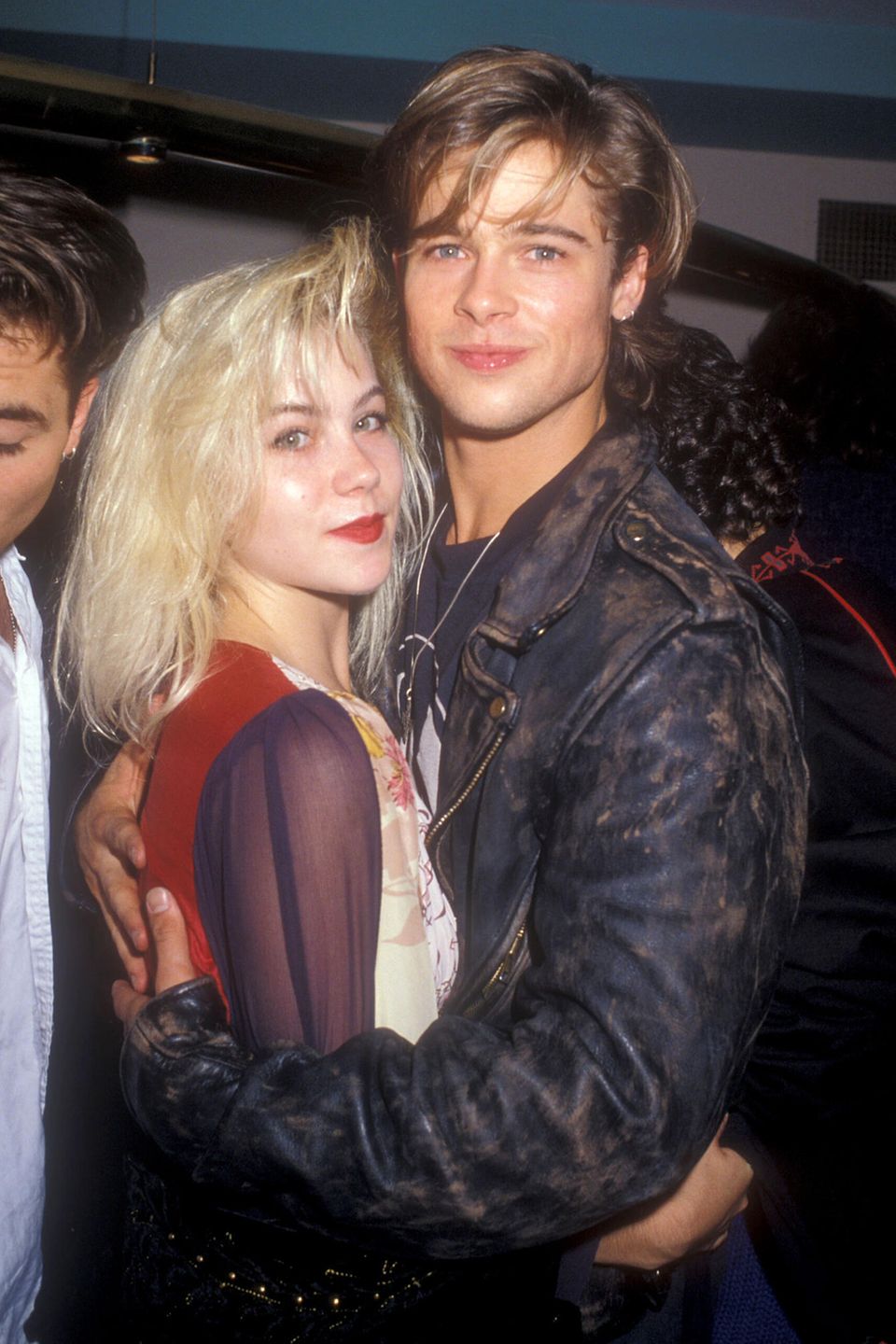 Christina Applegate und Brad Pitt im Jahr 1988