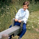 Auf diesem Bild ist Prinz Carl Philip neun Jahre alt.
