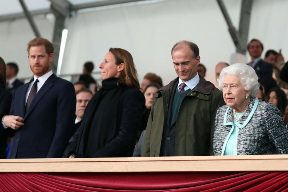 Herzogin Meghan, Prinz Harry + Baby Archie: Prinz Harry, Queen Elizabeth Prinz Harry, Queen Elizabeth