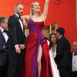 Model Toni Garrn besucht die "Les Plus Belles Annees D'Une Vie"-Premiere. 